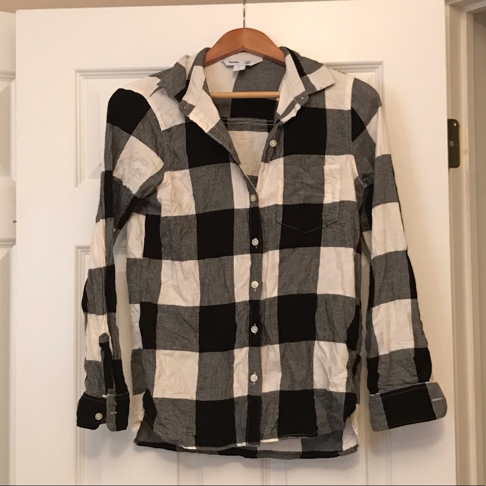 Old Navy button down shirt